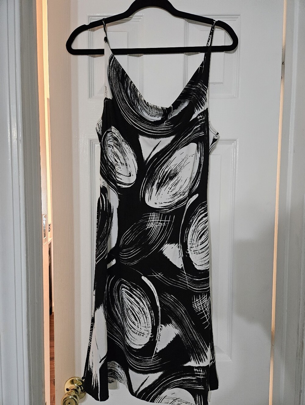 Hottie Black & White Abstract Print Cowl Neck Midi Dress